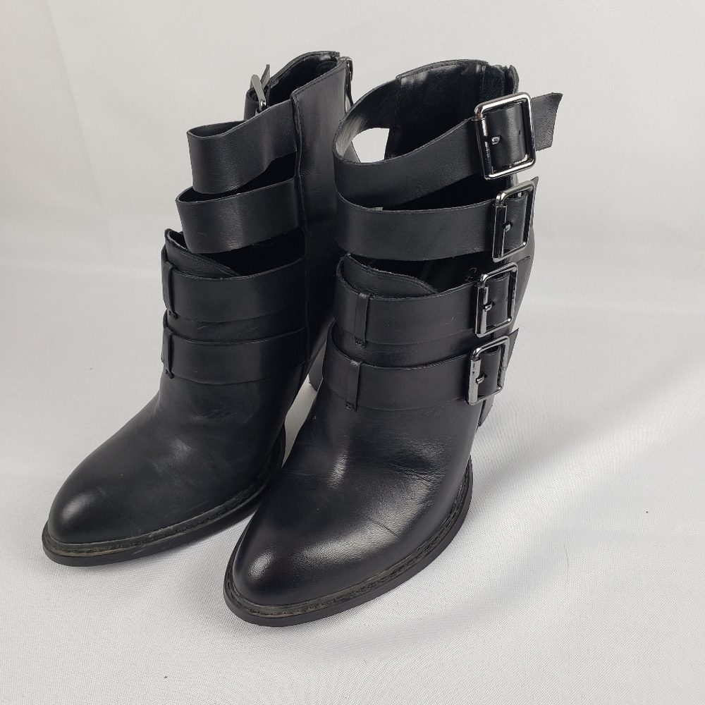 Chinese Laundry Black Booties 8.5